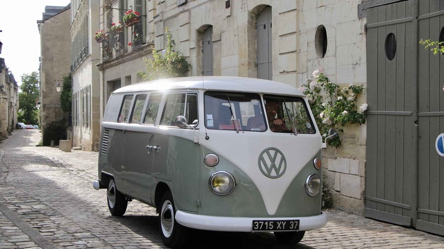 Chinon Vintage Tour: Tour the town in a Combi VW