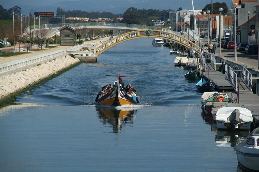 Picture 6 for Activity Aveiro Essential - Walking tour & City Cruise