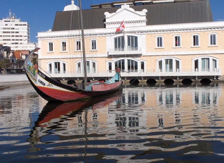 Picture 5 for Activity Aveiro Essential - Walking tour & City Cruise