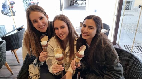 Milan FOOD TOUR EXPERIENCE | 12 Top Italian Food and Drinks