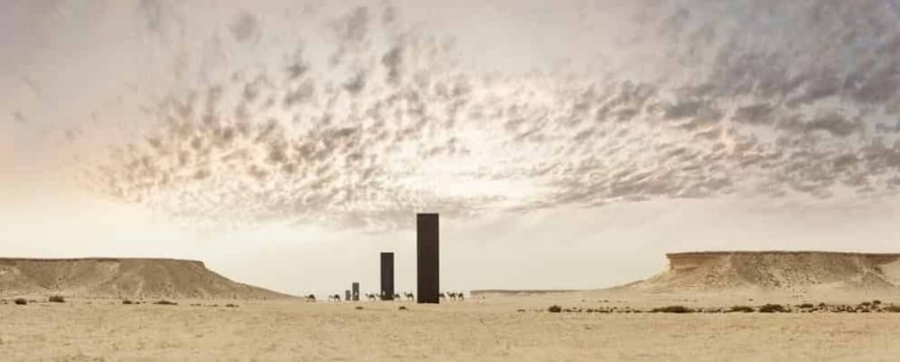 Doha: West Qatar Richard Serra Sculpture, Mushroom Rock Tour