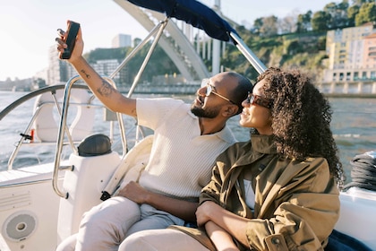 Porto: Charming Sailboat Cruise with Port Wine,Sunset Option
