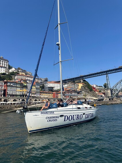 Porto: Daytime or Sunset Sailboat Cruise on the Douro River