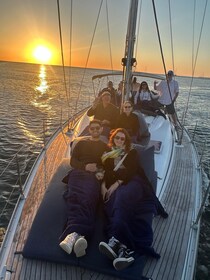 Oporto: crucero en velero diurno o al atardecer por el río Duero