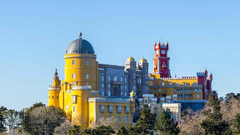 Sintra Guided Tour for Small Groups: Pena, Regaleira & Roca