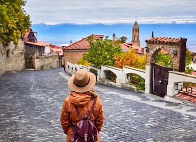 Tiflis: Kachetien Weinregion Tour mit 8 Weinverkostungen