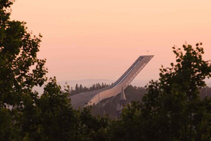 Jalan-jalan di Holmenkollen yang spektakuler