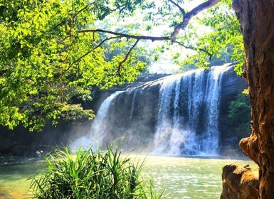 Kolombo ke Knuckles: Petualangan Trekking & Hiking Semalam