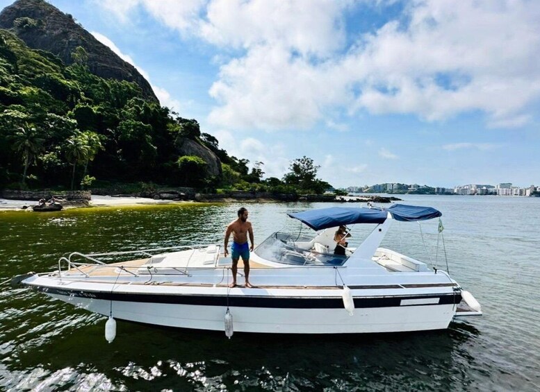 Private speedboat tour in Rio de Janeiro