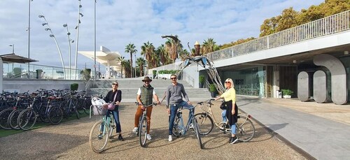 Malaga: Private Bike Rental