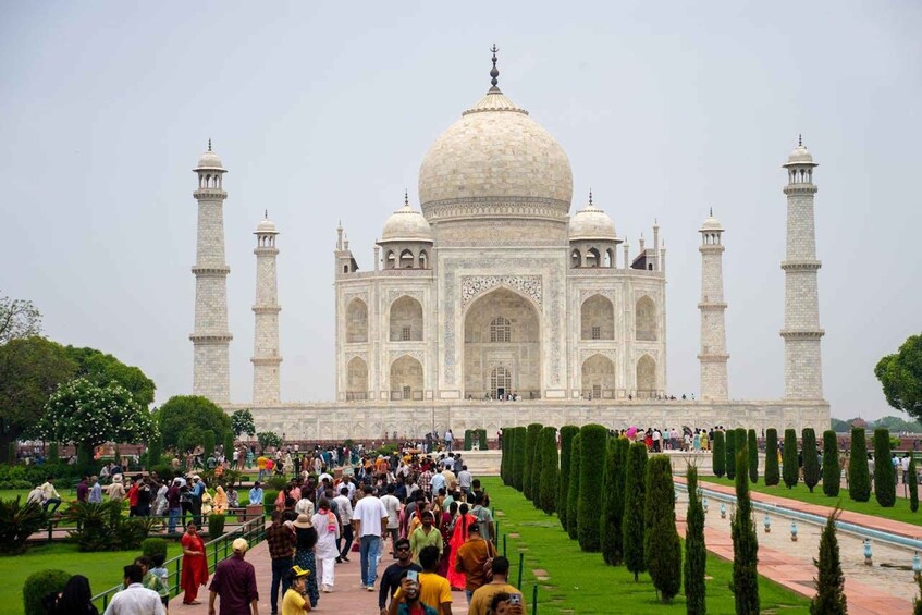 Picture 1 for Activity From Delhi: Sunrise Taj Mahal and Agra Fort Tour