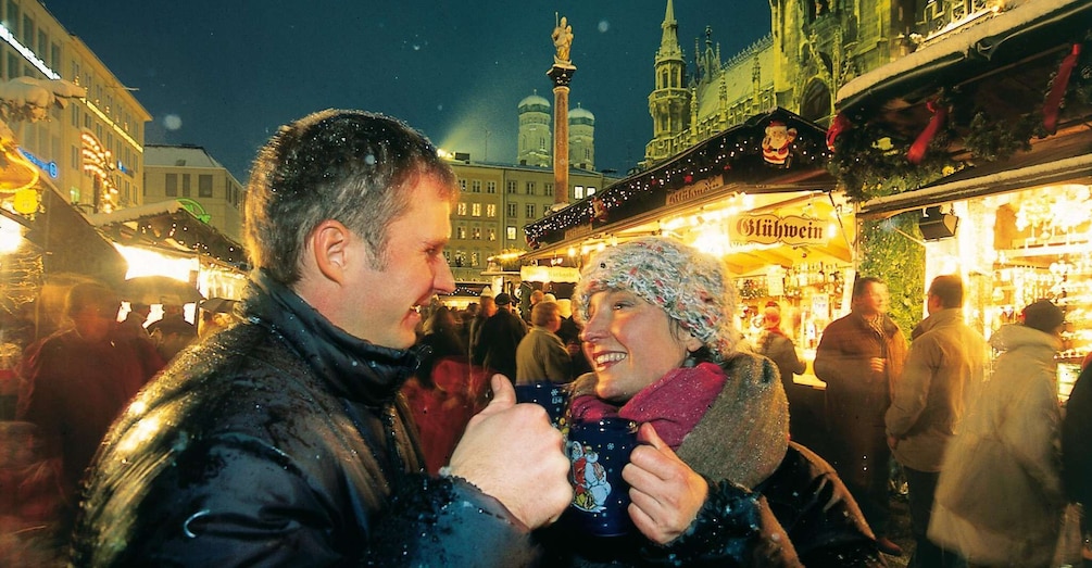 Picture 1 for Activity Tour Weihnachtsmarkt mit Kostproben