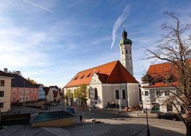 Dachau: visita guiada privada a pie