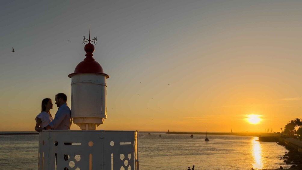 Picture 2 for Activity Porto: Couple Photo session in Foz Velha