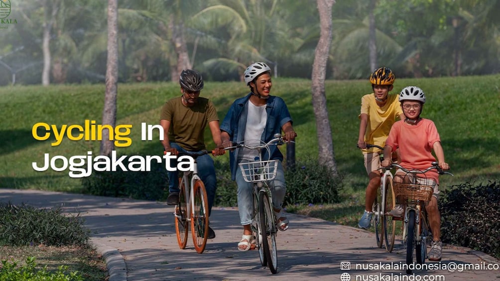 2D1N-Borobudur-Batik Class-Cycling-Prambanan