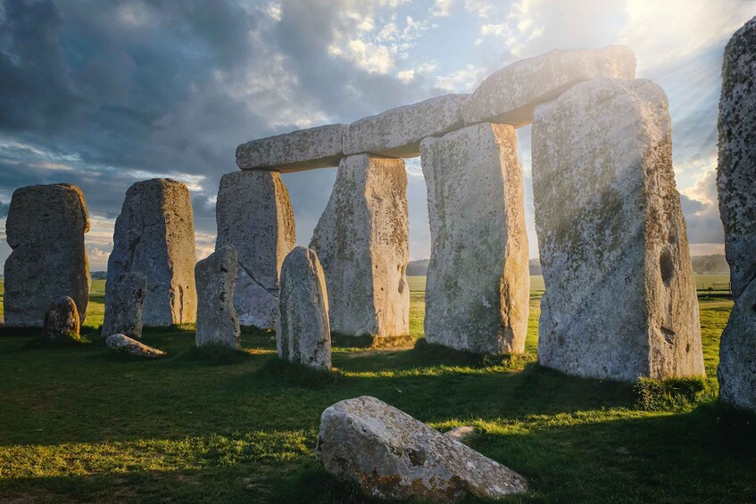 Picture 2 for Activity From Bath: Private Stonehenge and Bath Tour with Pickup