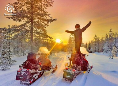 Von Rovaniemi aus: Schneemobilsafari in die arktische Wildnis