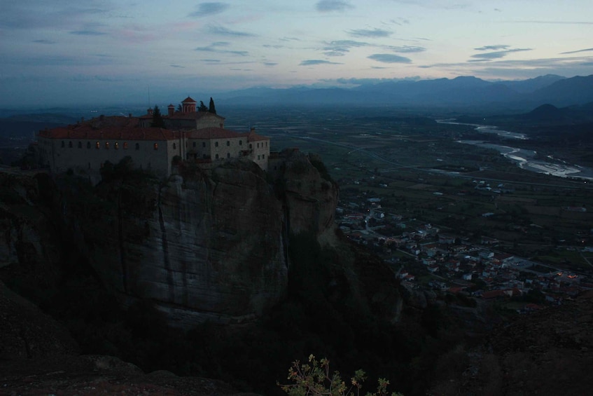 Picture 2 for Activity From Ioannina sunset tour to Meteora rocks & Monasteries
