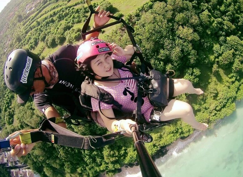 Picture 1 for Activity Bali: Uluwatu and Nusa Dua Beach Paragliding Experience