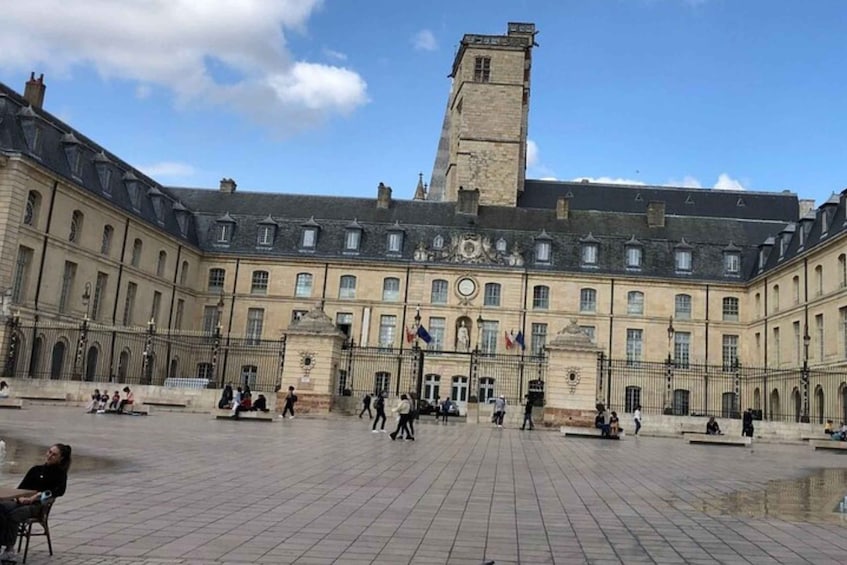 Picture 7 for Activity Dijon: A Self-Guided Audio Tour through the City