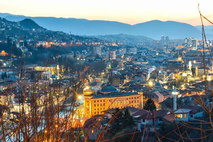 Sarajevo: Nighttime City Highlights Walking Tour