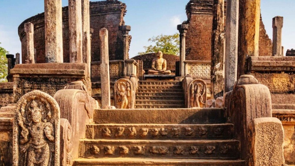 Picture 11 for Activity From Polonnaruwa: Ancient City of Polonnaruwa by Bike