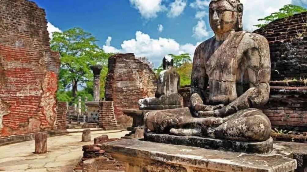 Picture 7 for Activity From Polonnaruwa: Ancient City of Polonnaruwa by Bike