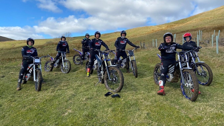 Clitheroe: Off-Road Motorbike Experience with Guide & Lunch