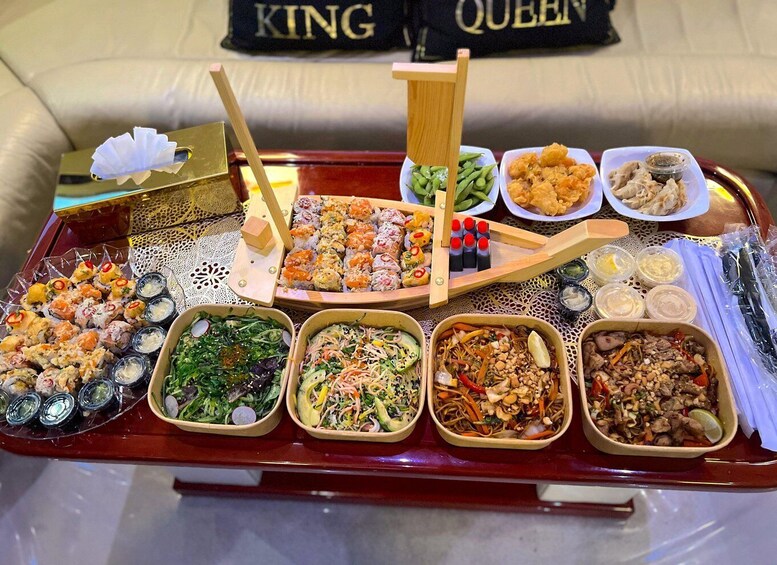 Dubai: Luxury Private Yacht Cruise + Optional Sushi Dinner