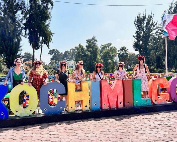 Picture 7 for Activity Xochimilco Fiesta Mariachi, transportation, drinks included