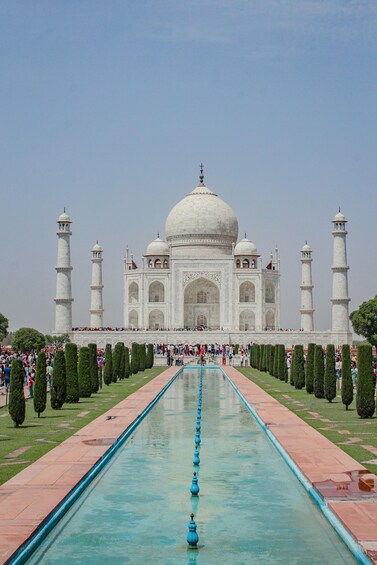 Picture 15 for Activity From Delhi: Taj Mahal Tour by India’s Premier Express Train