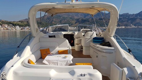 taormina: boat tour bay taormina all-inclusive