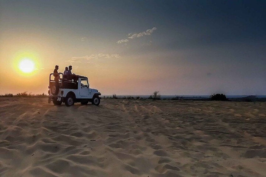 Picture 5 for Activity Jodhpur: Desert Jeep Safari and Camel Safari with Food