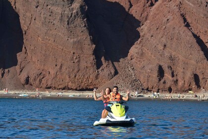 Santorini:Volcanic Beaches Cruise With Jet Ski