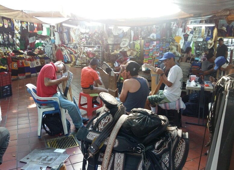 Picture 8 for Activity Guadalajara: Culture, Architecture, and Market Walking Tour