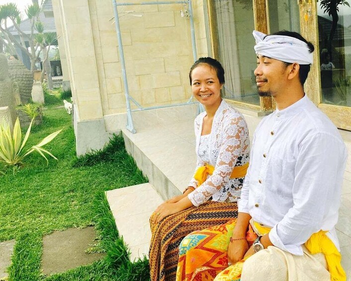 Picture 2 for Activity Bali: Temple Visit with Palm Reader & Fortune Telling Option