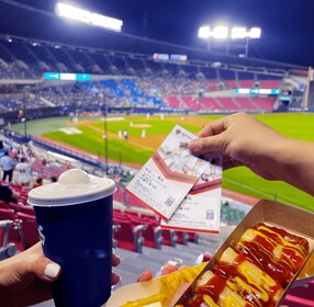 Seoul: Jasmil Baseball Stadium Game Ticket with Dinner/Beer