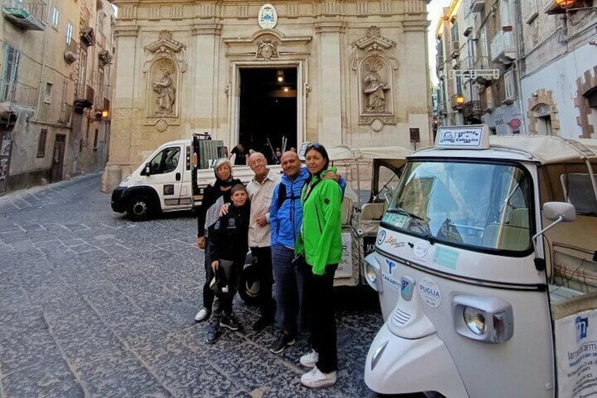 Private Tour of Taranto aboard an Ape Calessino