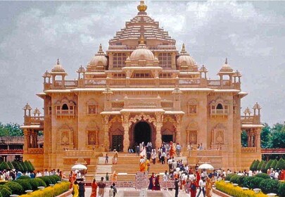 Delhi : Visite guidée privée des temples et des lieux spirituels excursion ...