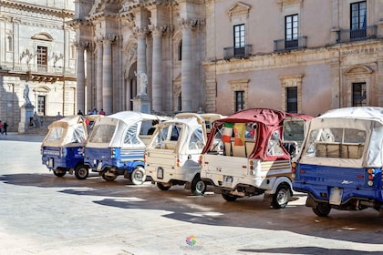 1 hour Tuk tuk tour in Siracusa