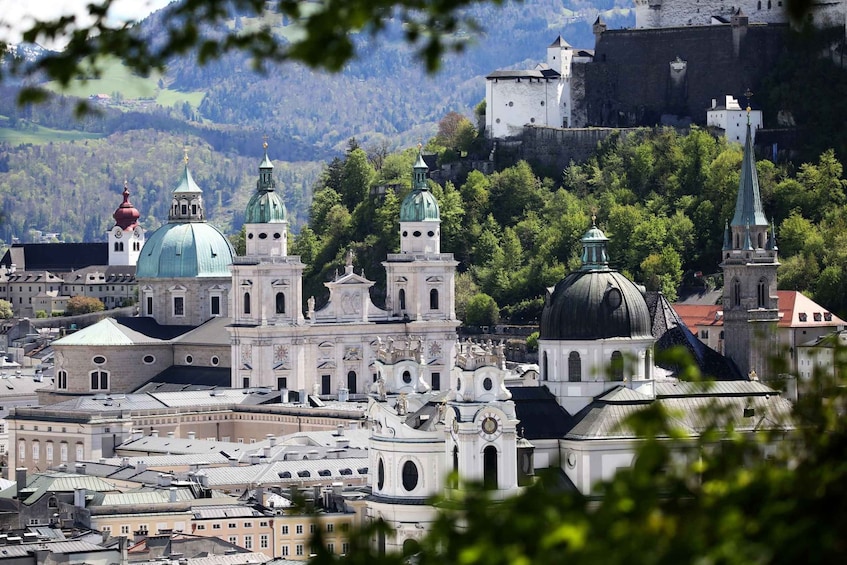 Picture 3 for Activity Salzburg: 1 hour Highlights Tour at its best