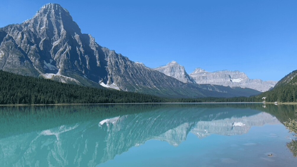 Picture 1 for Activity From Canmore/Banff: Icefields Parkway Experience