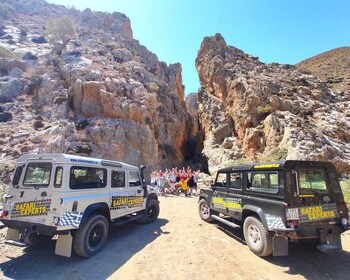 Creta: Excursión en todoterreno por la playa de Trypiti con comida y vino