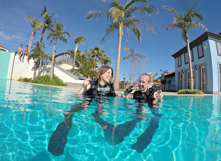 Picture 1 for Activity Madeira: Open Water Diver First Certification Course