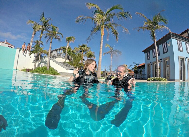 Picture 1 for Activity Madeira: Open Water Diver First Certification Course