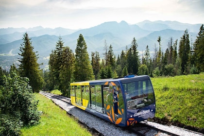 From Krakow: Zakopane Day Trip with Cable Car and Tastings