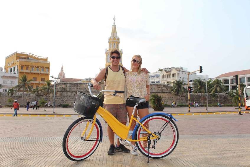 Cartagena de Indias: Walled City Biking Experience