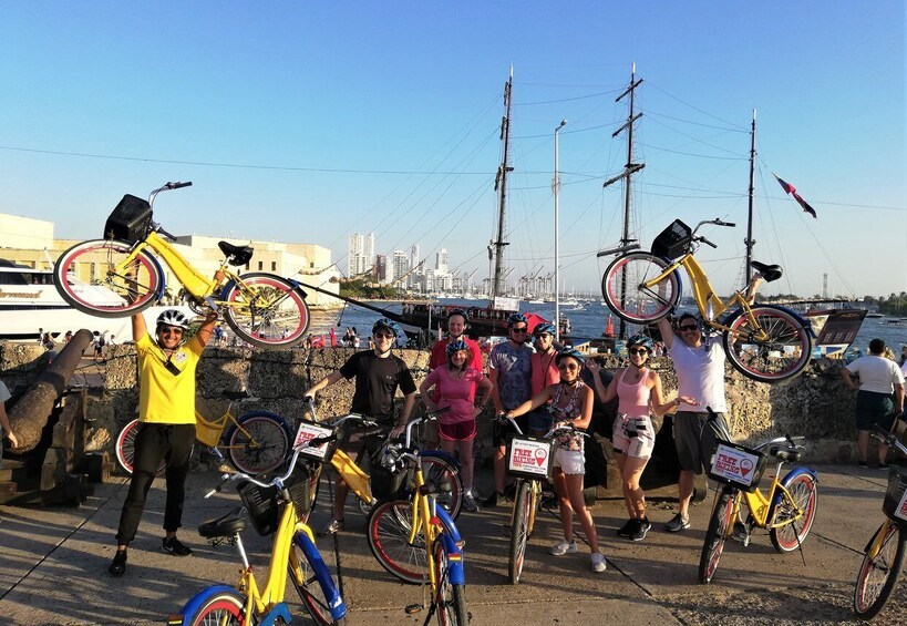 Picture 11 for Activity Cartagena de Indias: Walled City Biking Experience