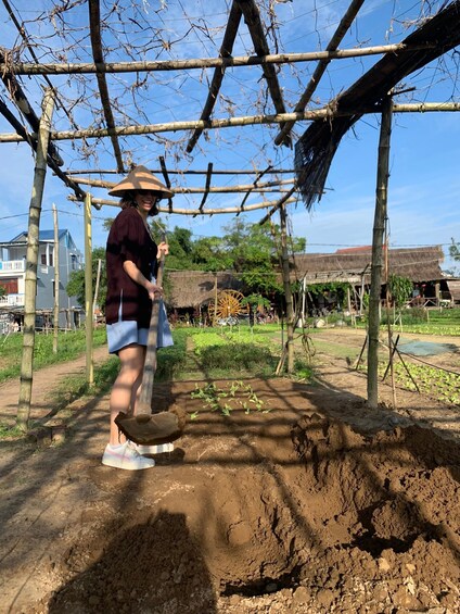 Picture 19 for Activity Farming with Farmers at ancient vegetable Village "Tra Que"