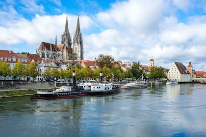 Regensburg: Private Walking Tour With Professional Guide